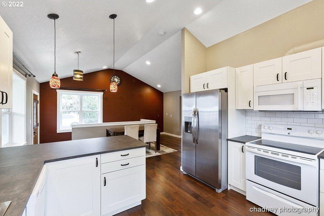 Front Ave, Oregon City, OR 97045