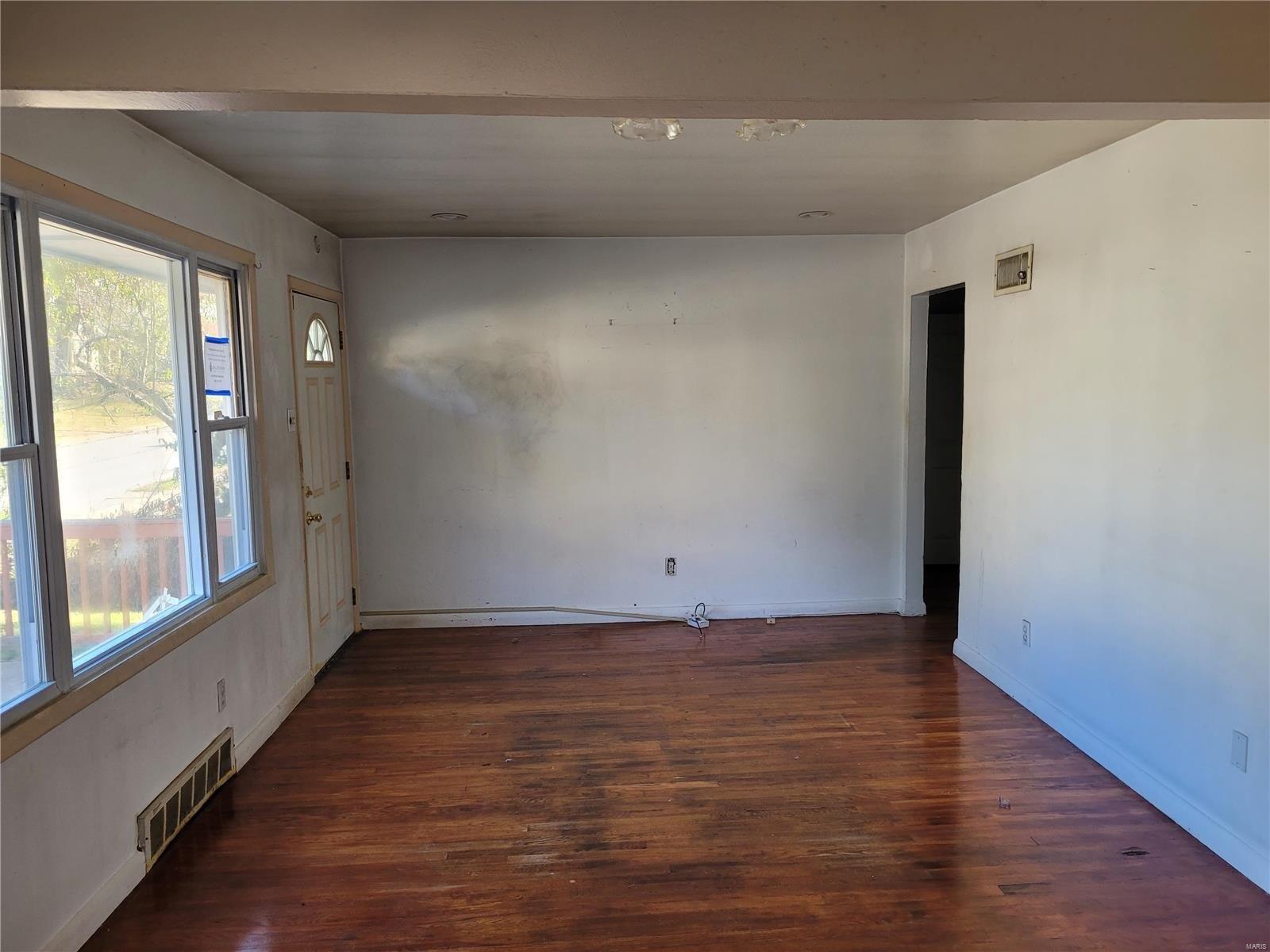 Cote Brilliante Ave, Saint Louis, MO 63114