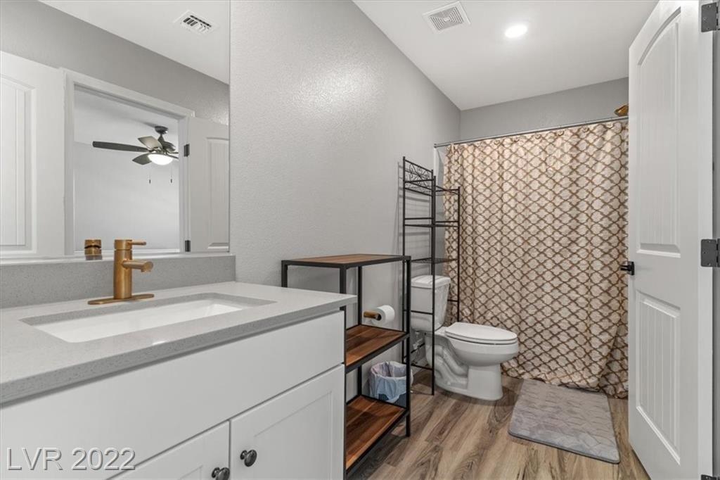 Brilliant Meadow Ave, North Las Vegas, NV 89086
