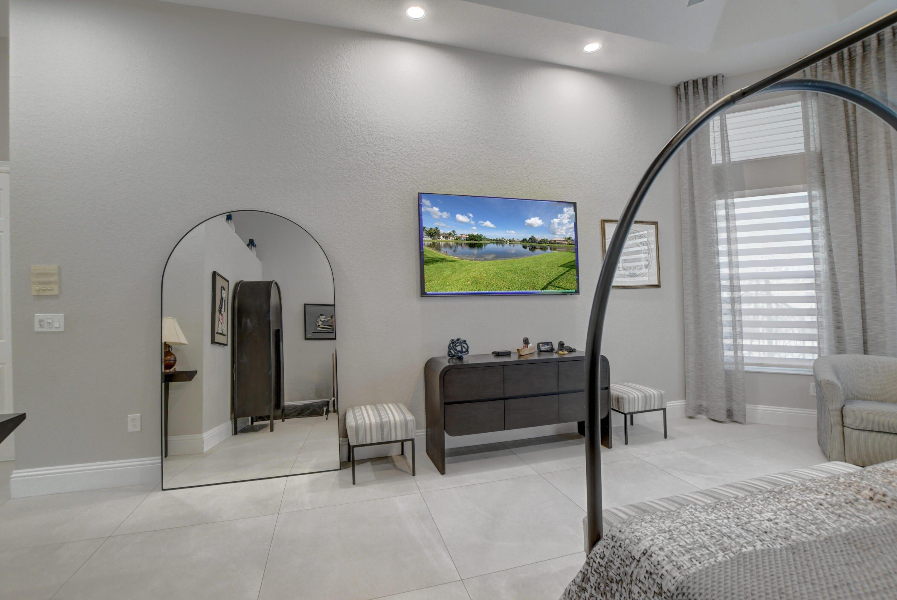 N Creekshore Ct, Boca Raton, FL 33498