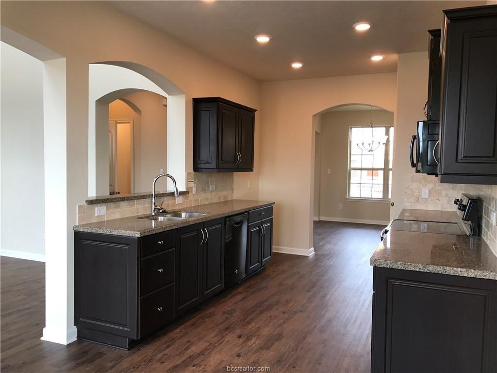 Polmont Dr, Bryan, TX 77807