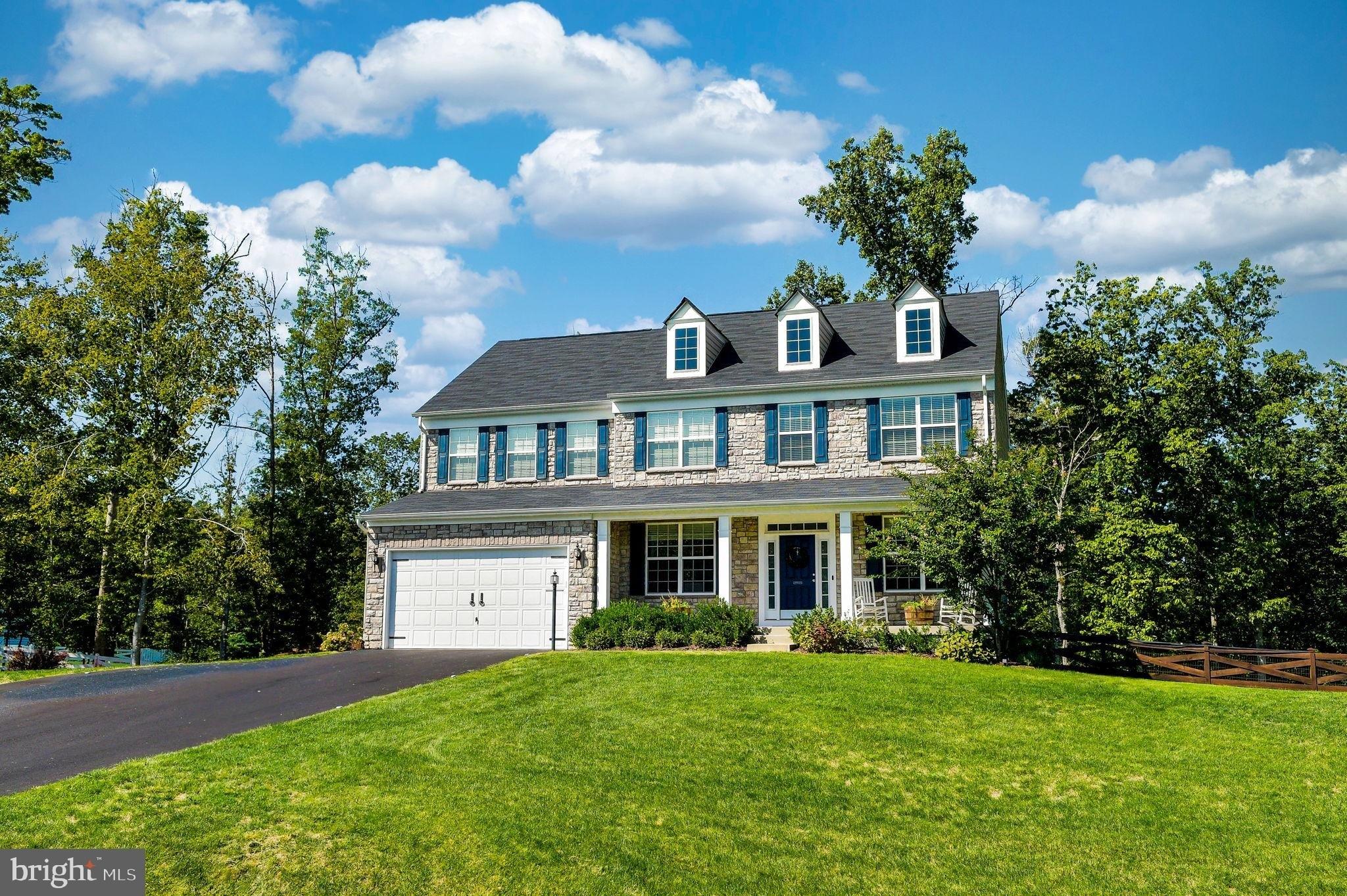 Perth Dr, Fredericksburg, VA 22405