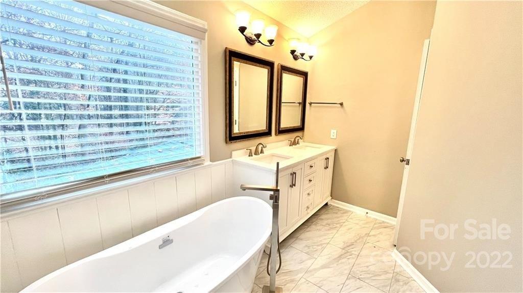 Southfork Dr, Belmont, NC 28012