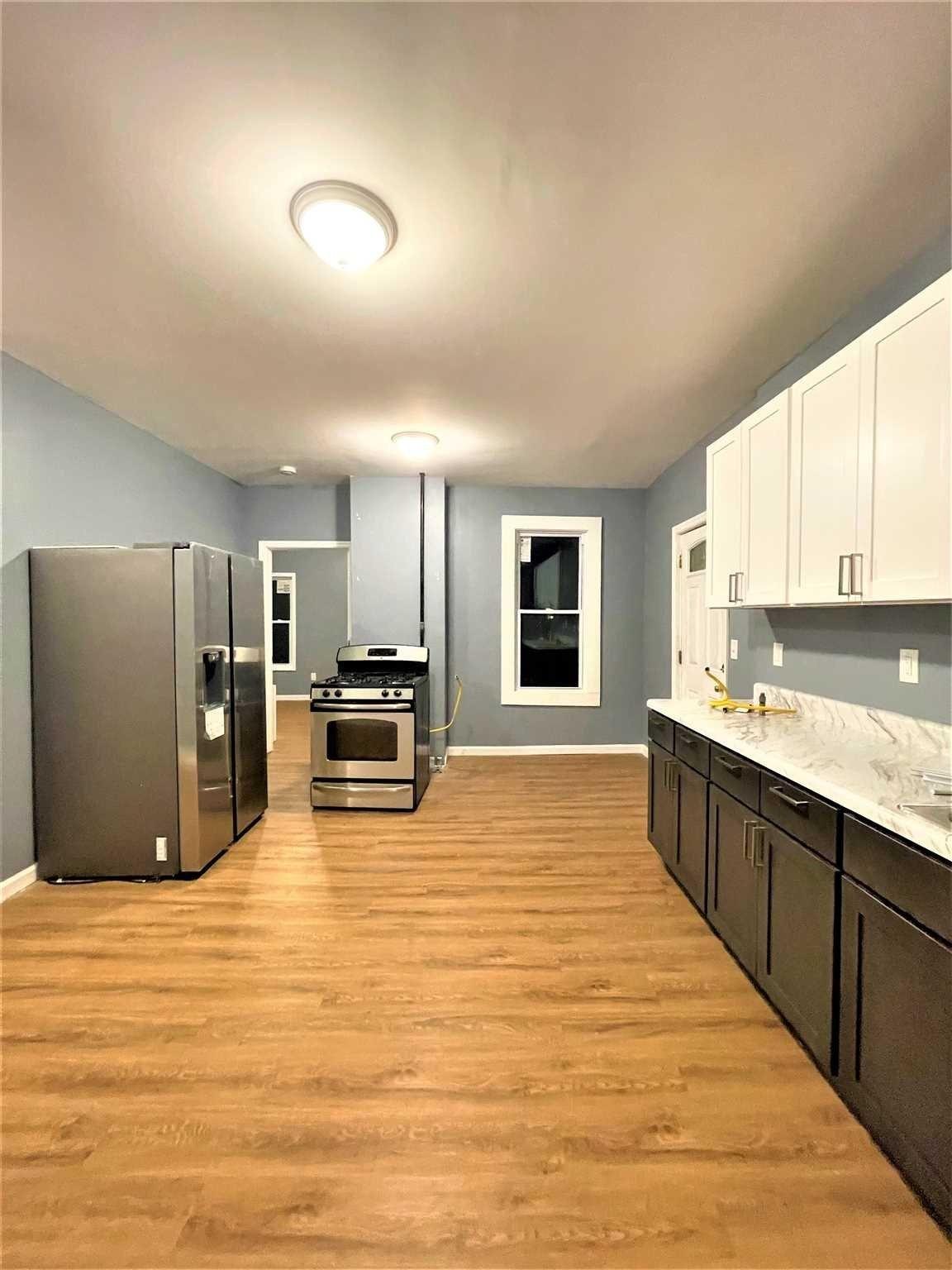 Corlies Ave, Poughkeepsie, NY 12601