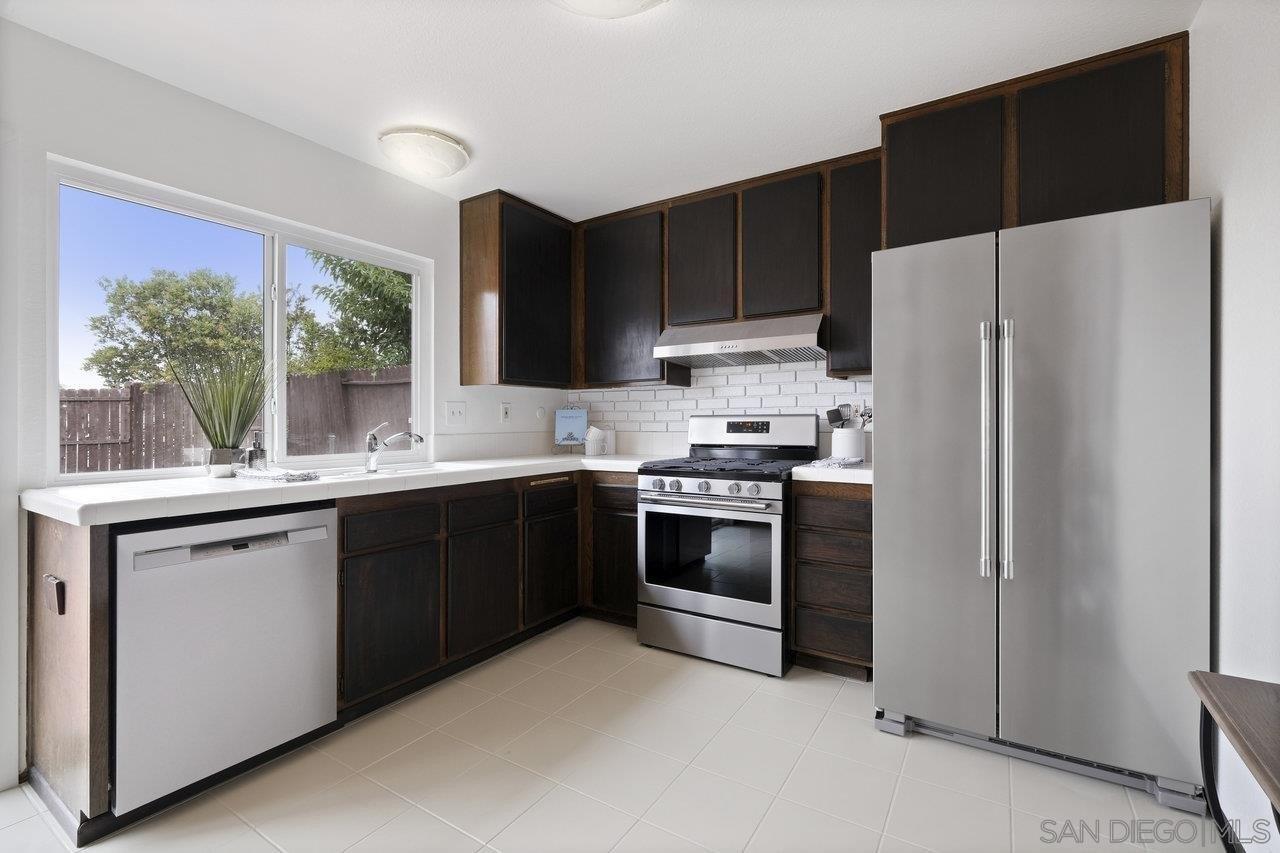 Capricorn Way, San Diego, CA 92126