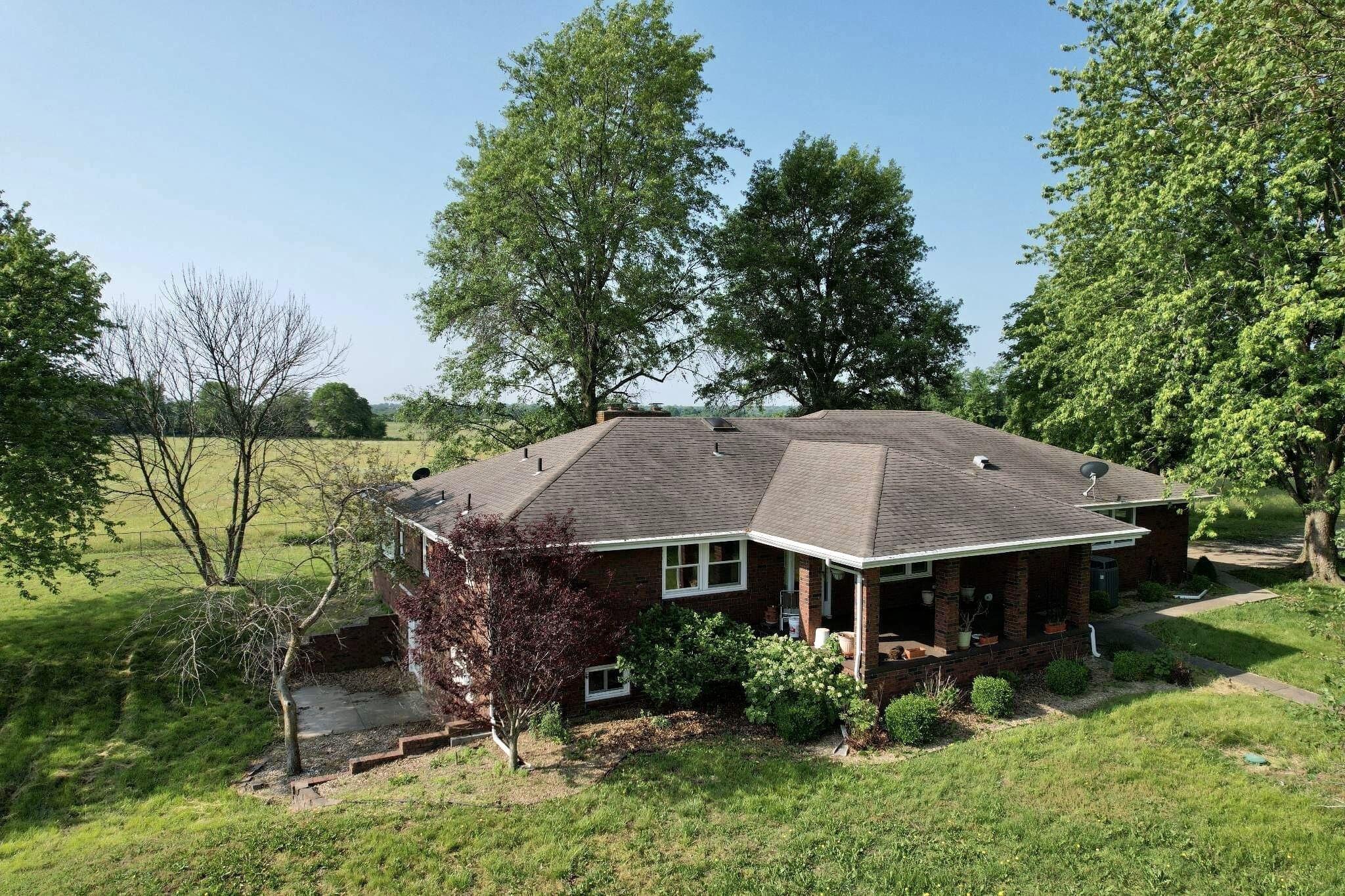 W Farm Road 164, Republic, MO 65738