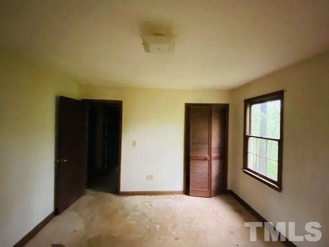 W Young Ave, Henderson, NC 27536