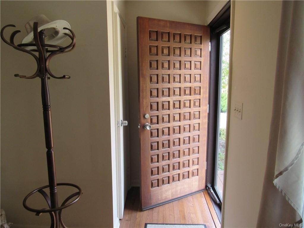 Oak Dr, Monroe, NY 10950