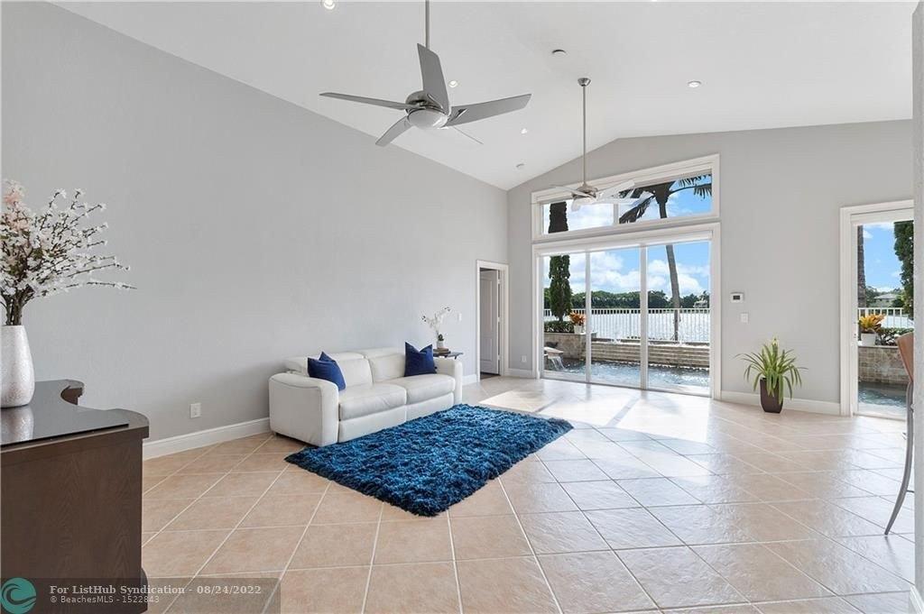 Nw 49th Ln, Coconut Creek, FL 33073