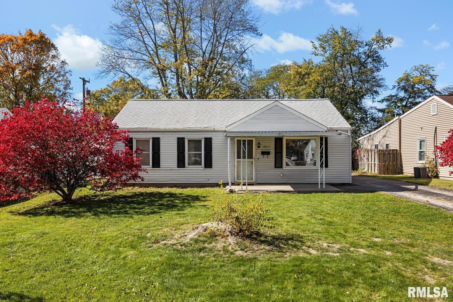 N Mission Rd, Peoria, IL 61604