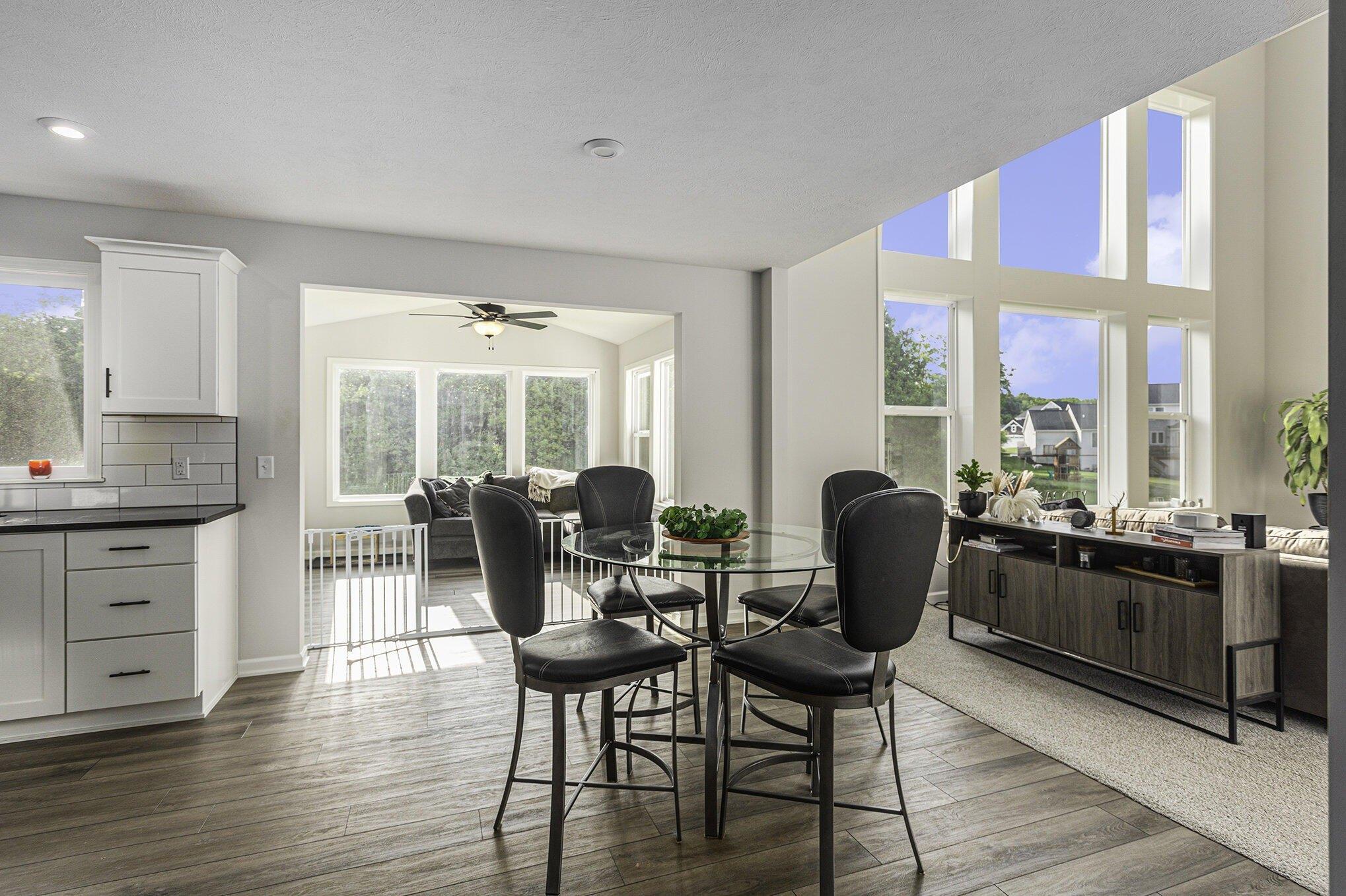 Deer Haven Dr, Jenison, MI 49428