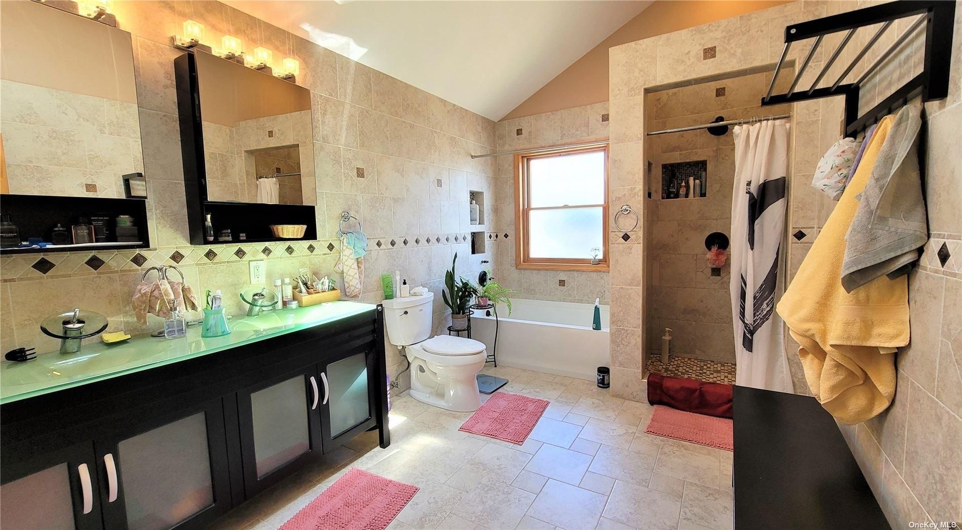 Dare Ct, Brooklyn, NY 11229