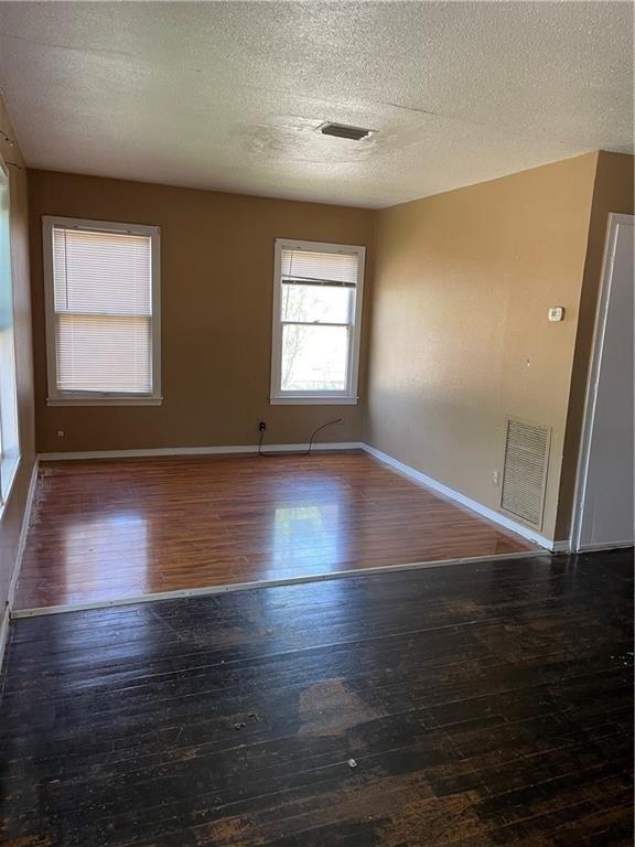 Barnes St, Corpus Christi, TX 78415