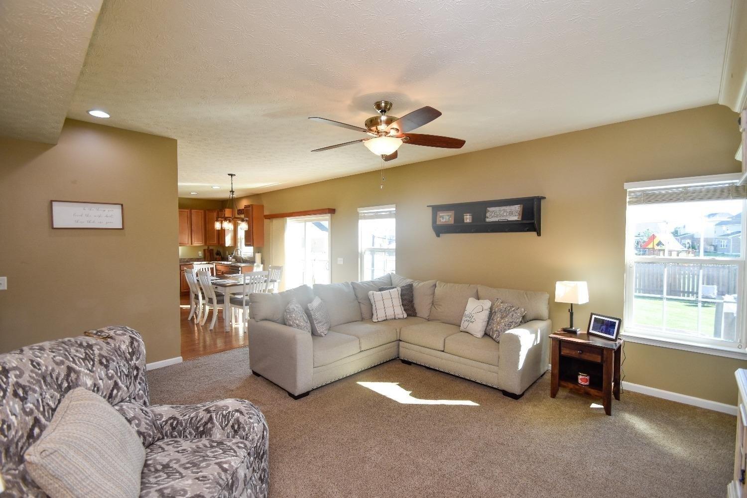 Linden Brook Dr, Dayton, OH 45458