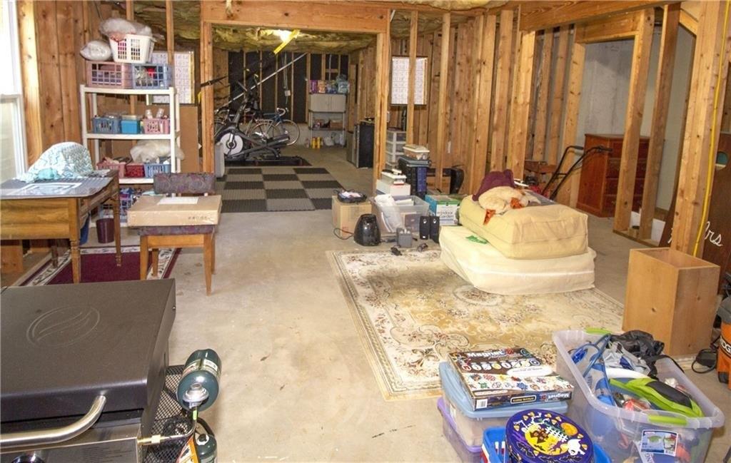 Edgebrooke Ln, Woodstock, GA 30188
