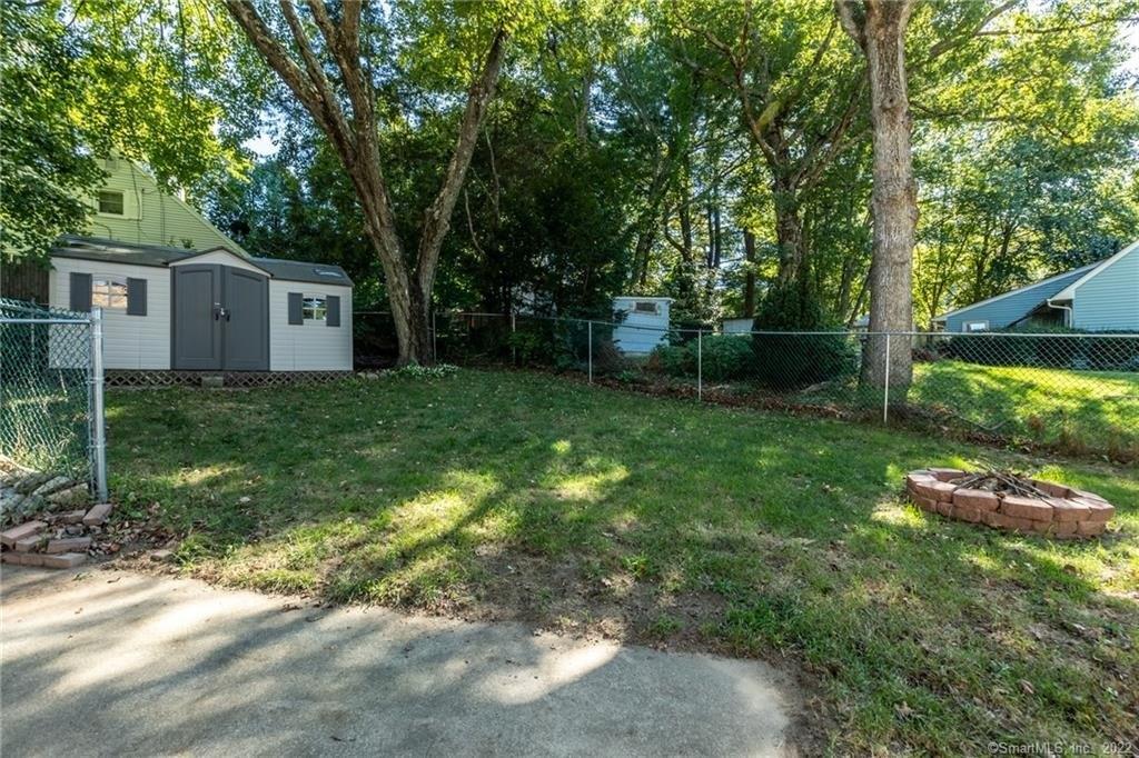 Lynwood Dr, Willimantic, CT 06226