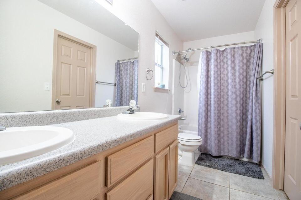 Lucio Moreno Dr, El Paso, TX 79934