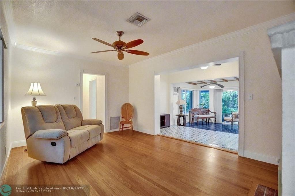 Ne 18th Ave, Fort Lauderdale, FL 33304