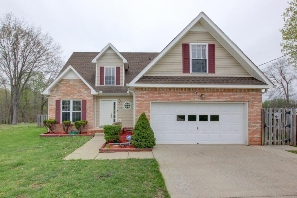 Broadmore Dr, Clarksville, TN 37042