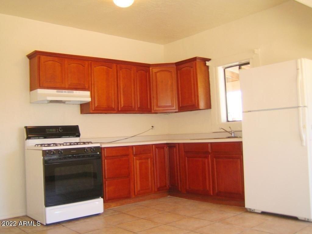 N 17th Dr, Phoenix, AZ 85007