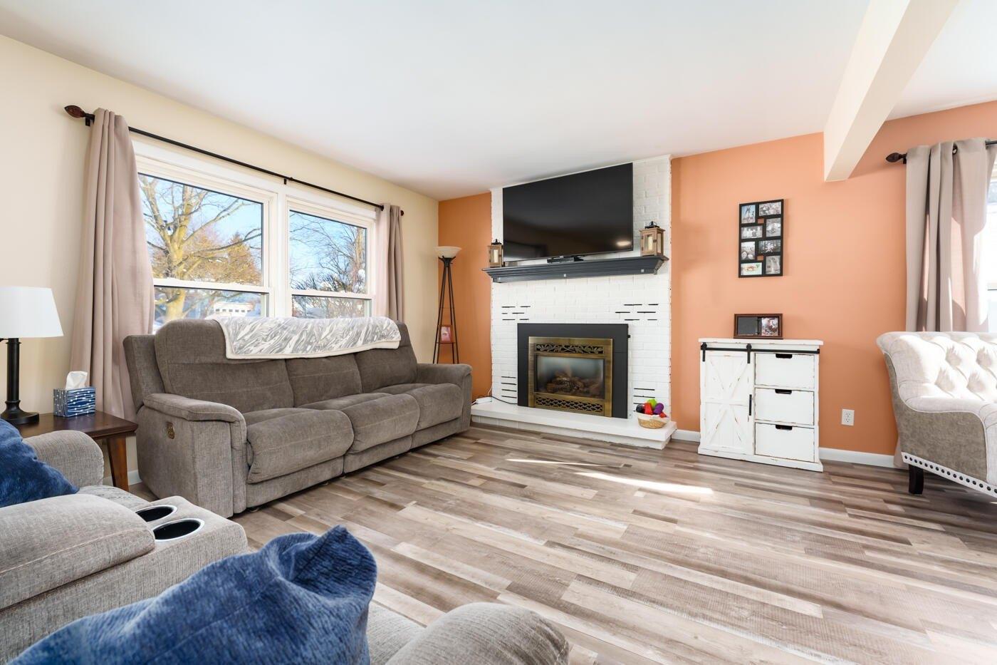 Bernice Ave, Paw Paw, MI 49079