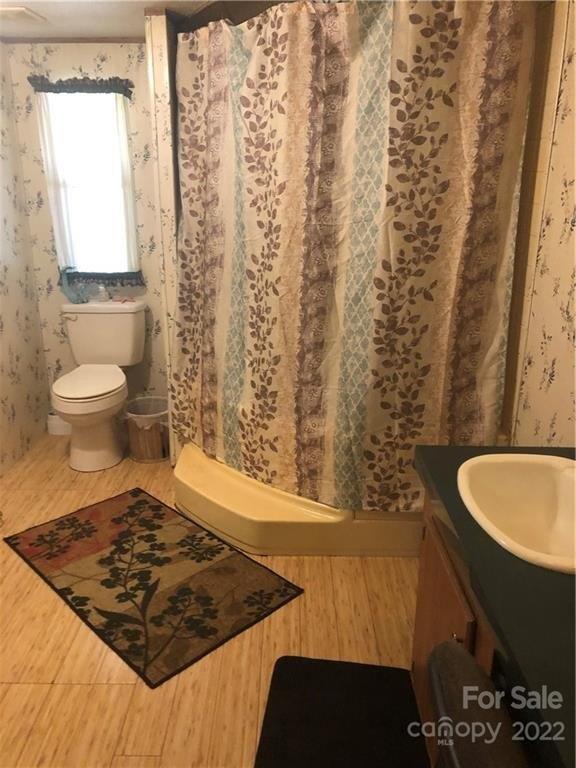 Alpine St, Connelly Springs, NC 28612