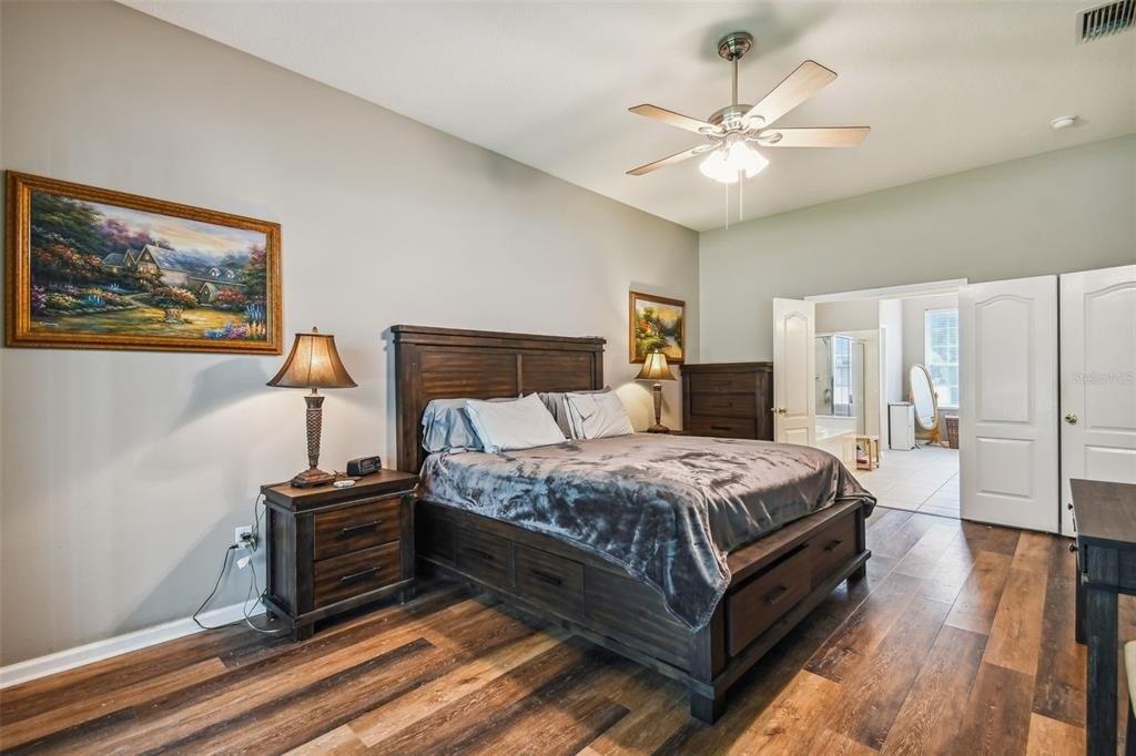 Sword Dancer Dr, Wesley Chapel, FL 33544
