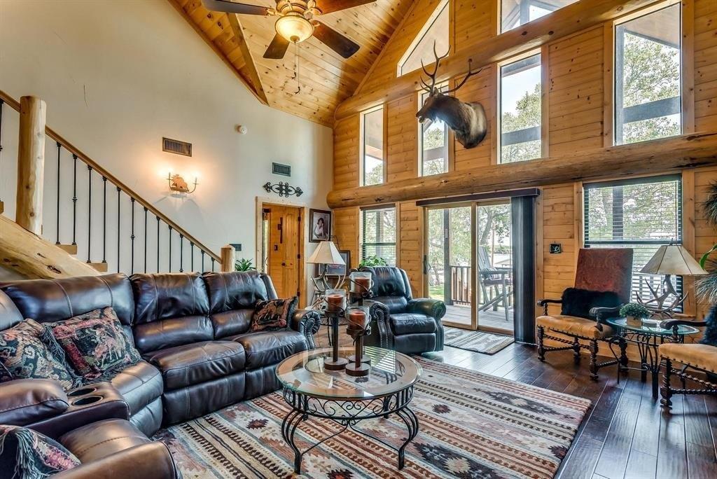 W Lake Dr, Weatherford, TX 76087