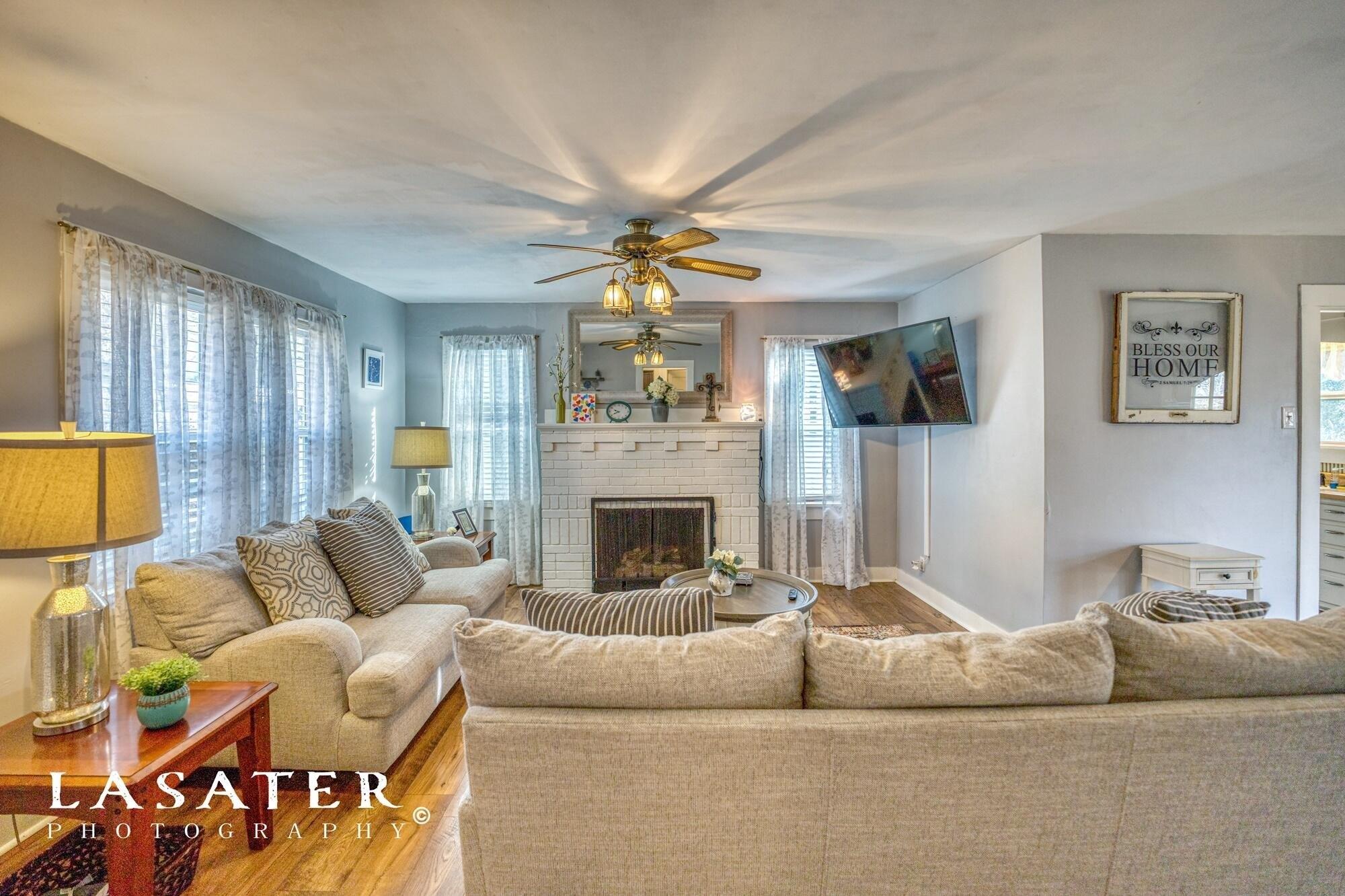 W Rogers Ave, Harrison, AR 72601