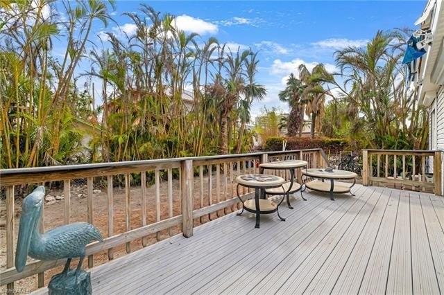 Miramar St, Fort Myers Beach, FL 33931