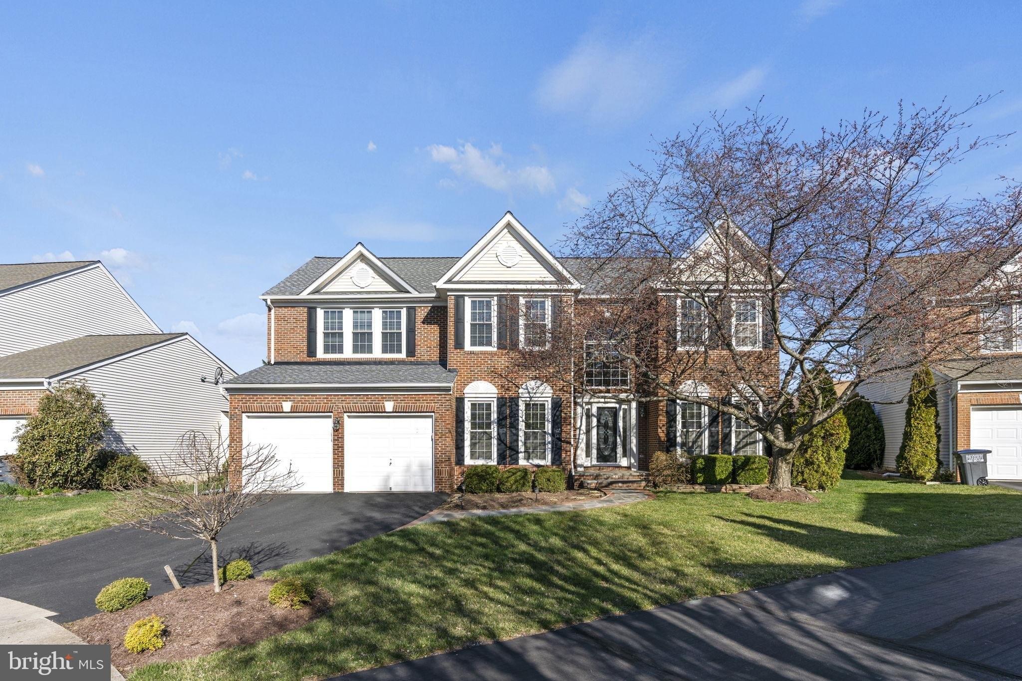 Brentwall Ct, Chantilly, VA 20151