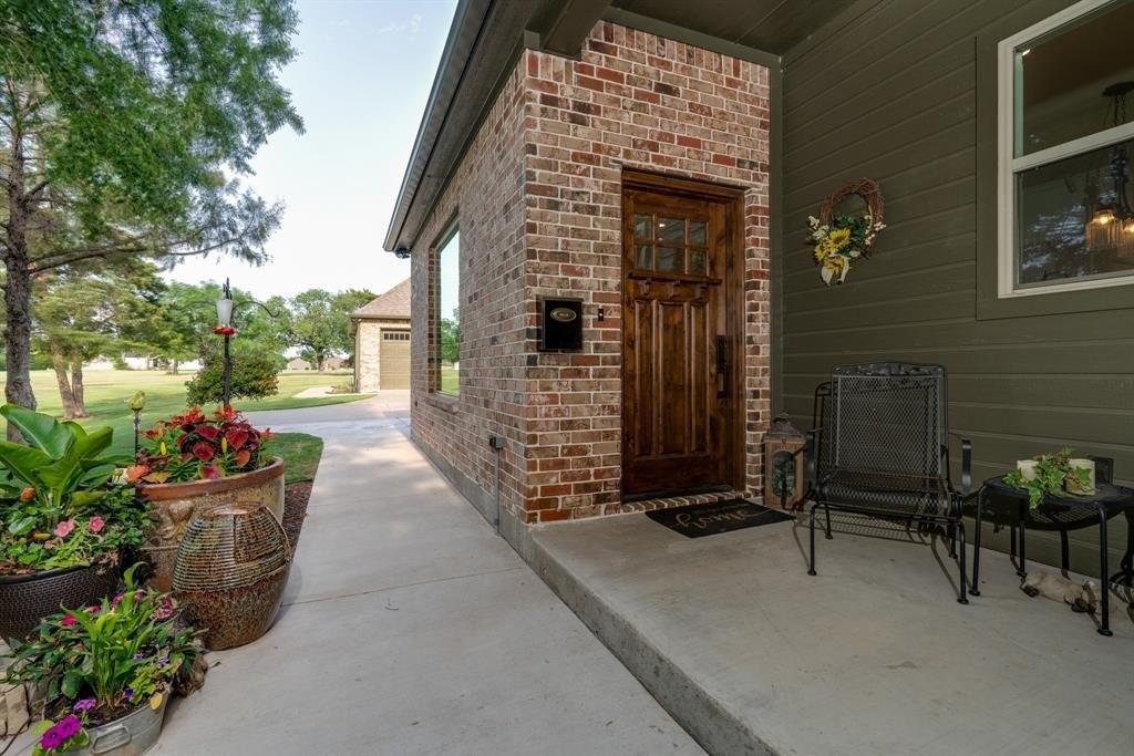 Sullivan Way, Waxahachie, TX 75167