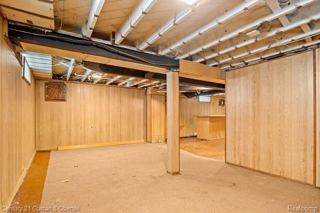 Vassar Ave, Detroit, MI 48235