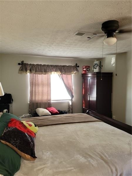 Dowry Dr, Lawrenceville, GA 30044