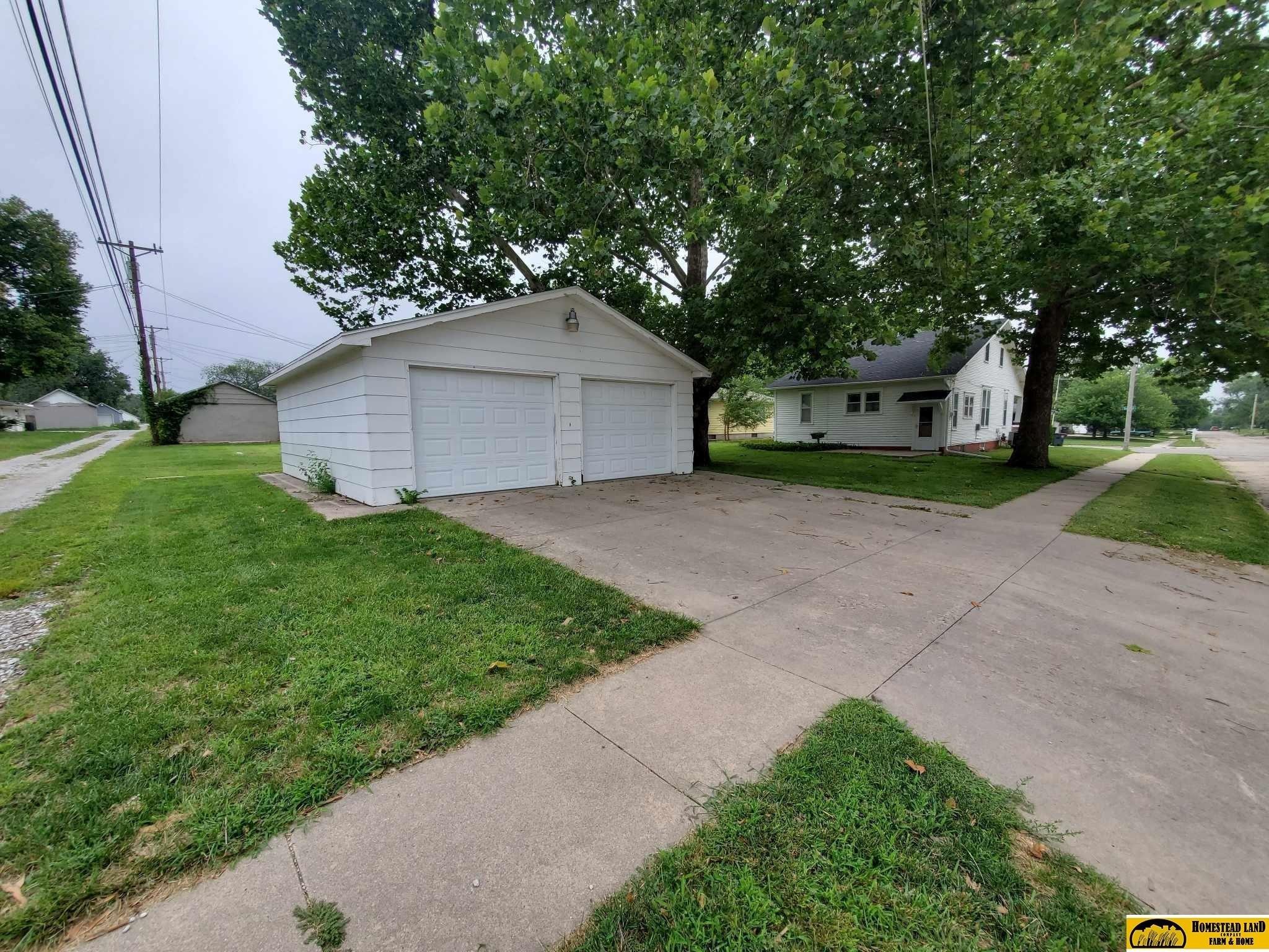Bell St, Beatrice, NE 68310