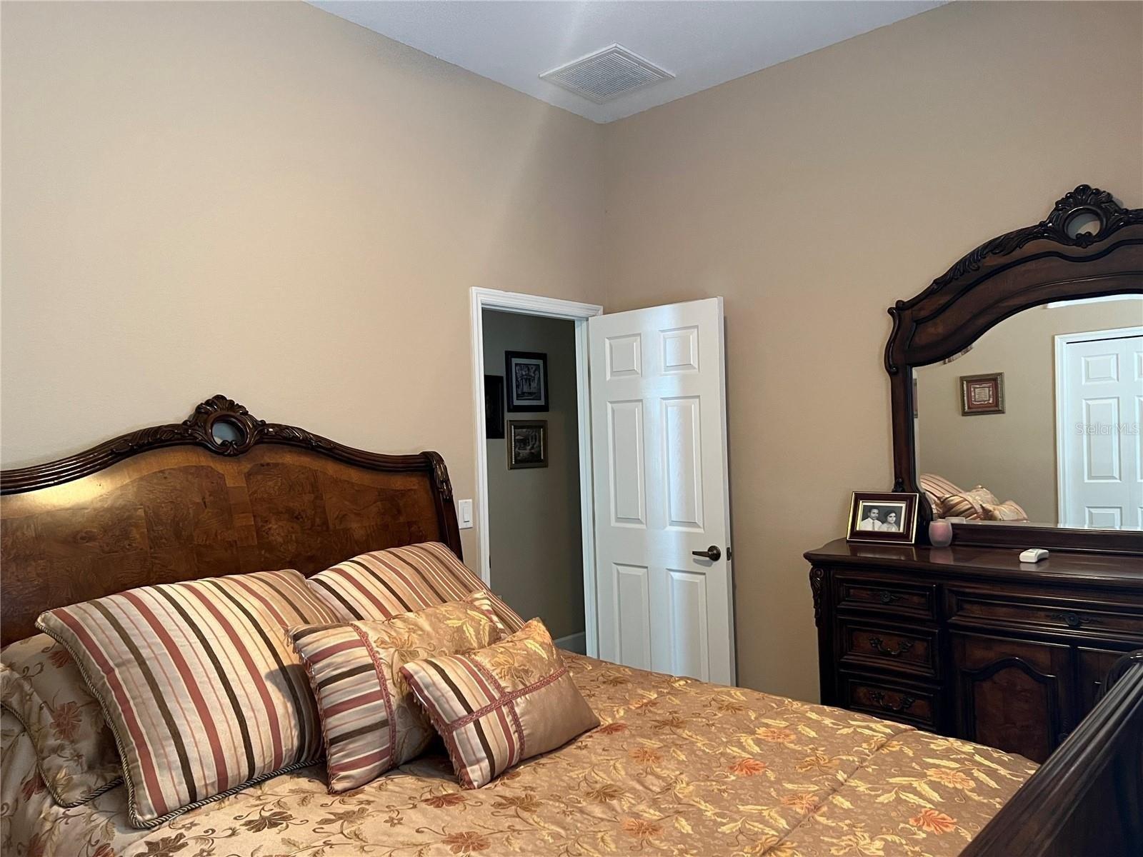 Hillis Dr, Lakeland, FL 33813