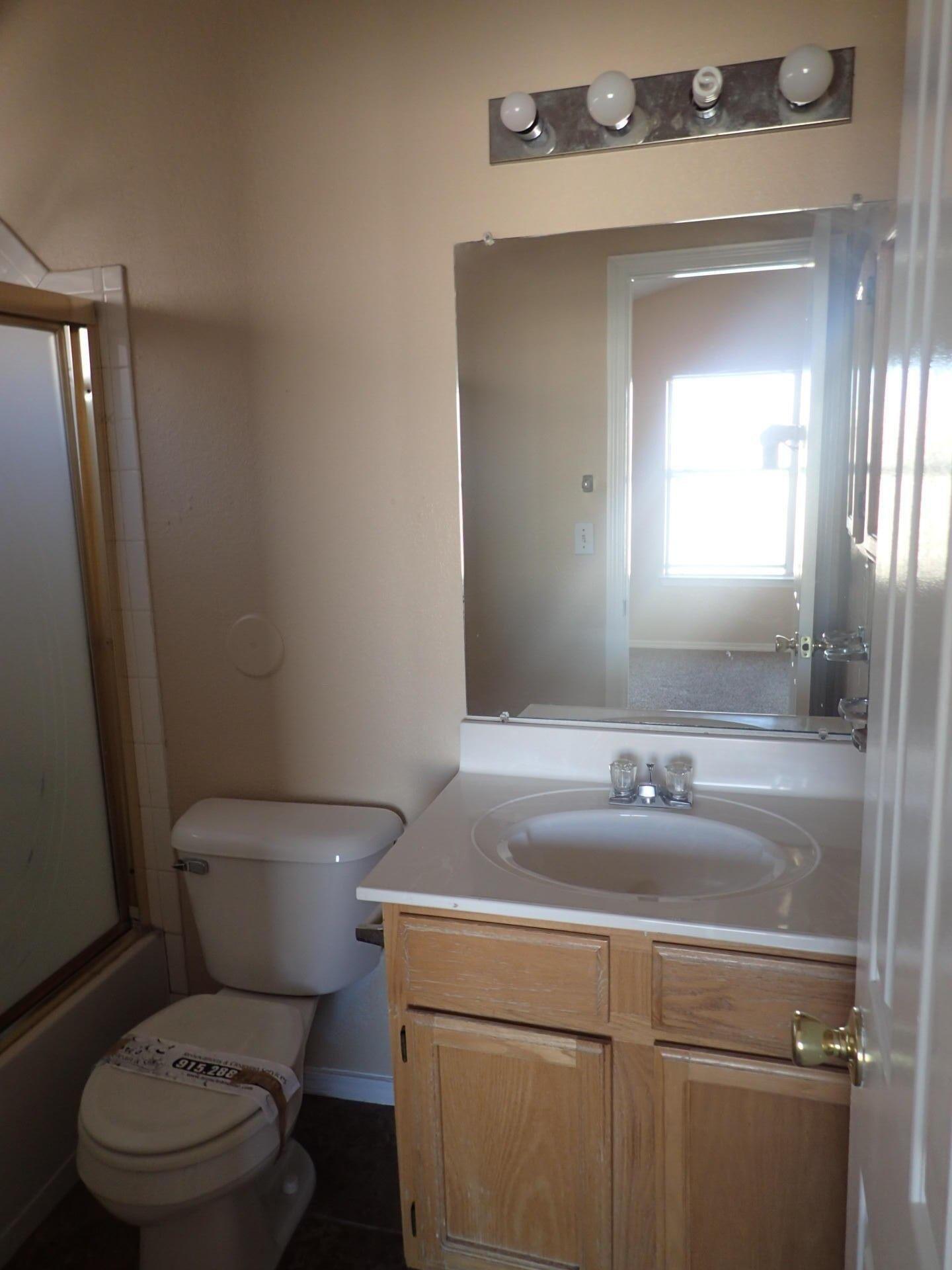 La Cuesta Dr, El Paso, TX 79936