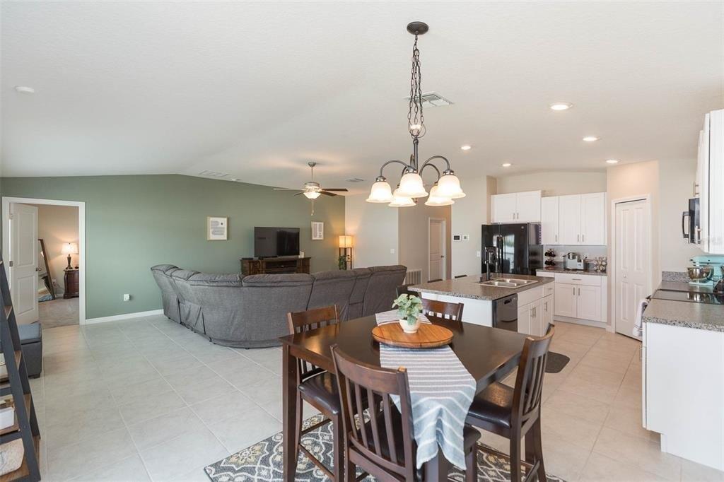 Kelly Green Ave, Wimauma, FL 33598