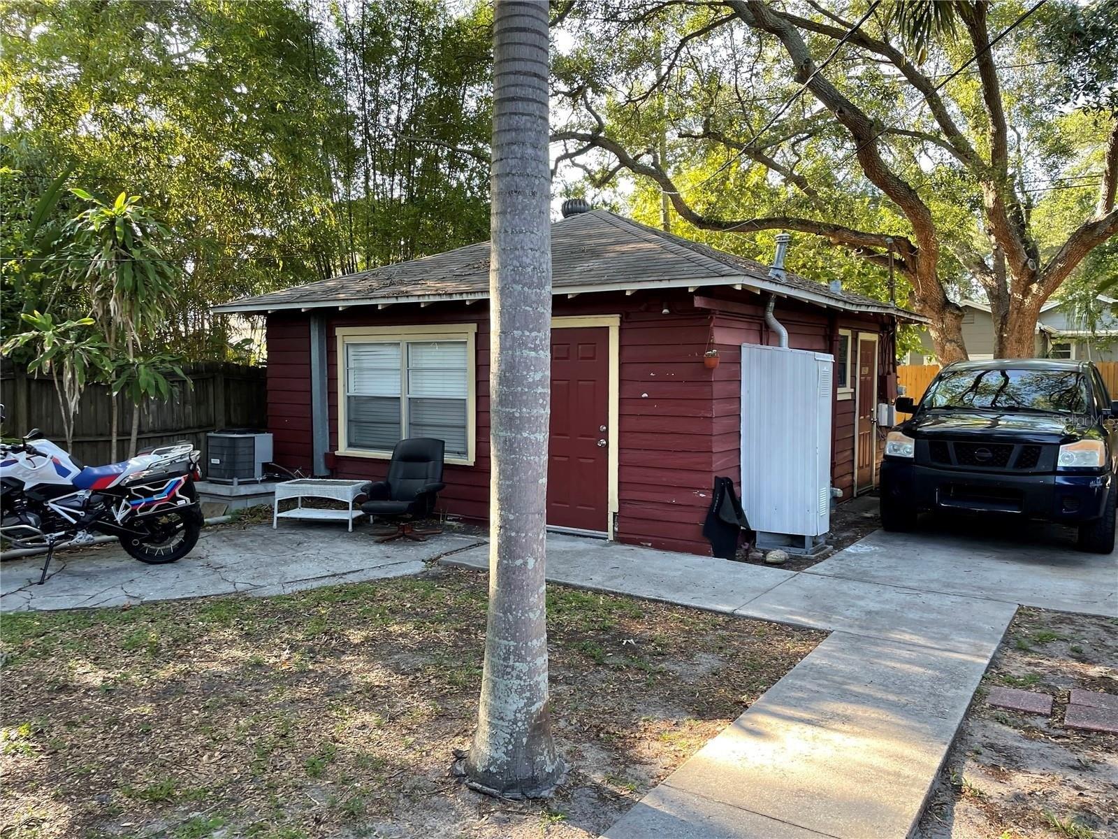 18th Ave N, Saint Petersburg, FL 33704