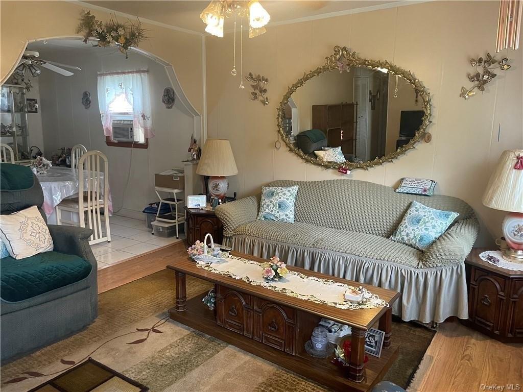 Wickham Dr, Warwick, NY 10990
