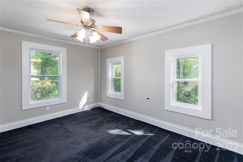 Melton Rd, Candler, NC 28715