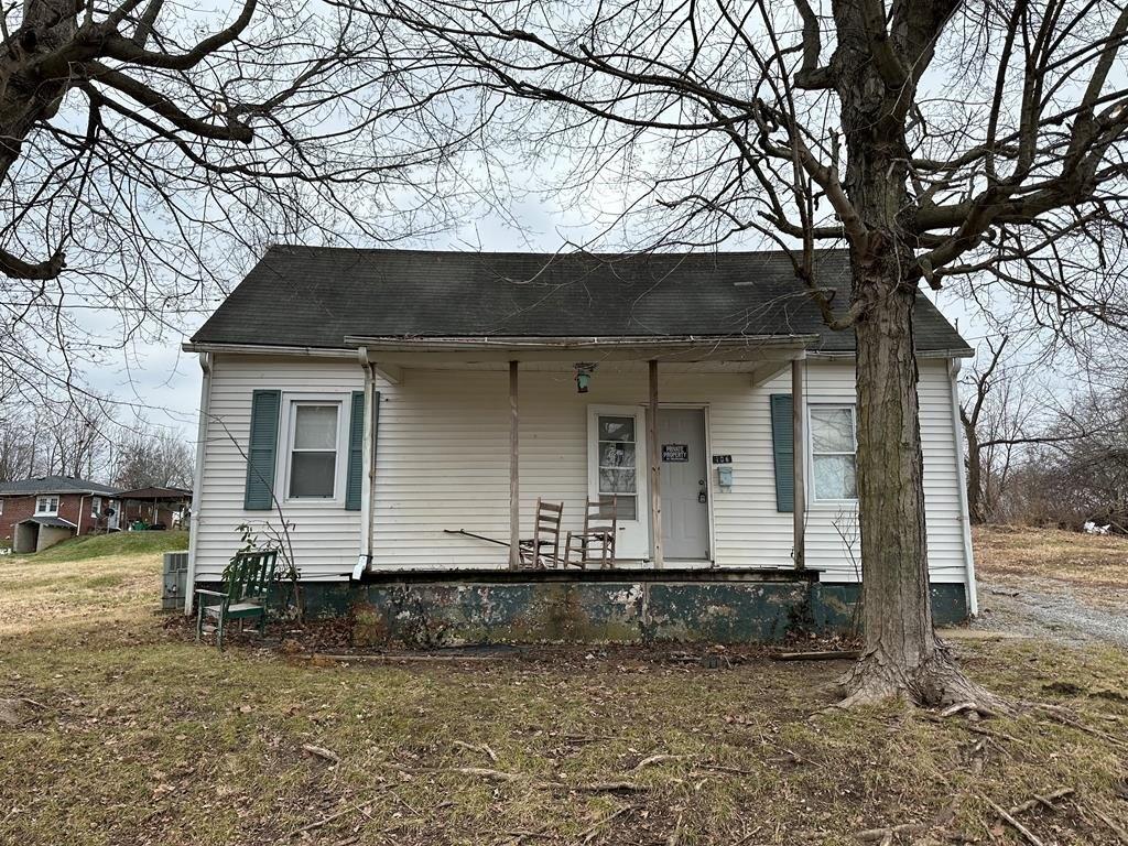 Tapp St, Providence, KY 42450