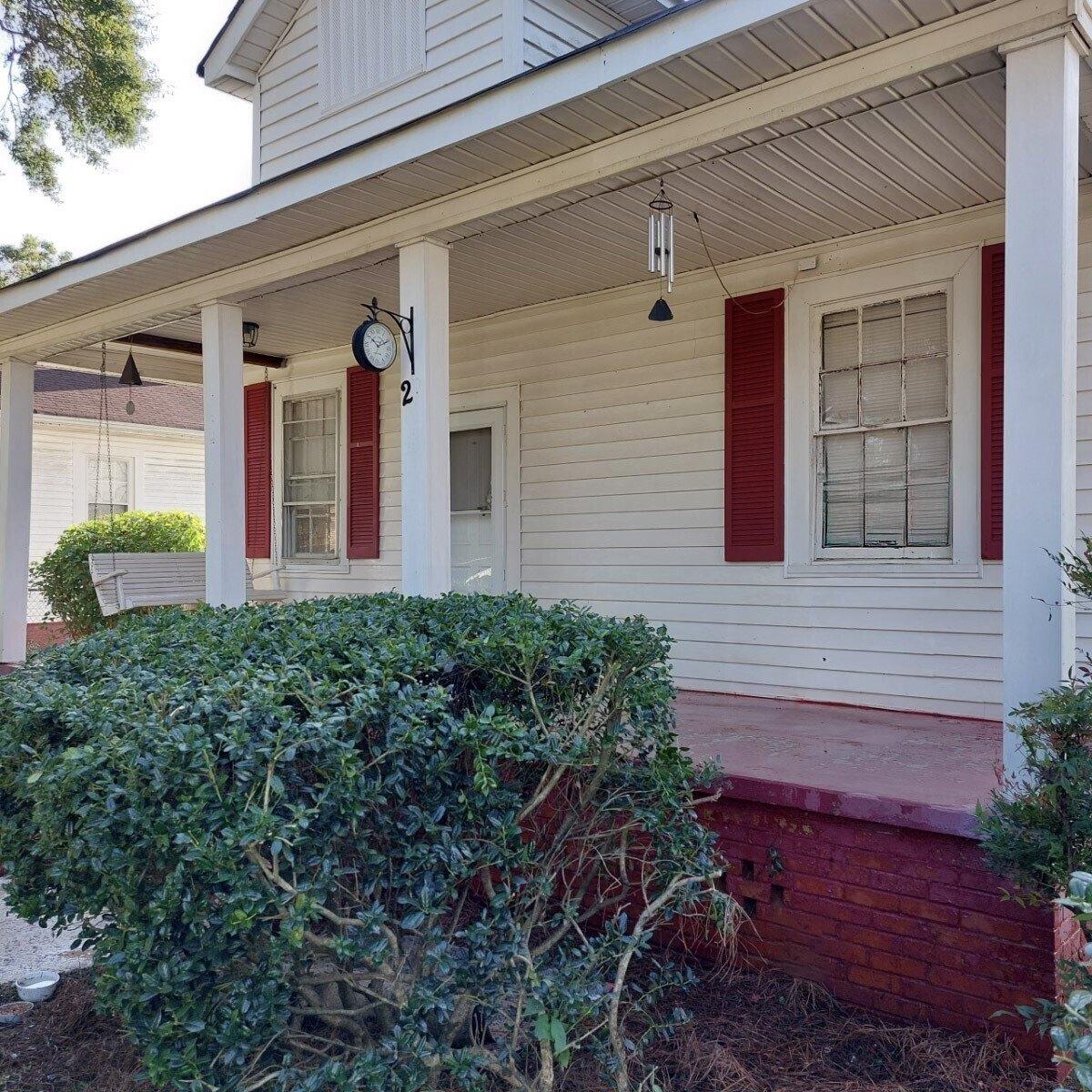 Akron St, Cartersville, GA 30120