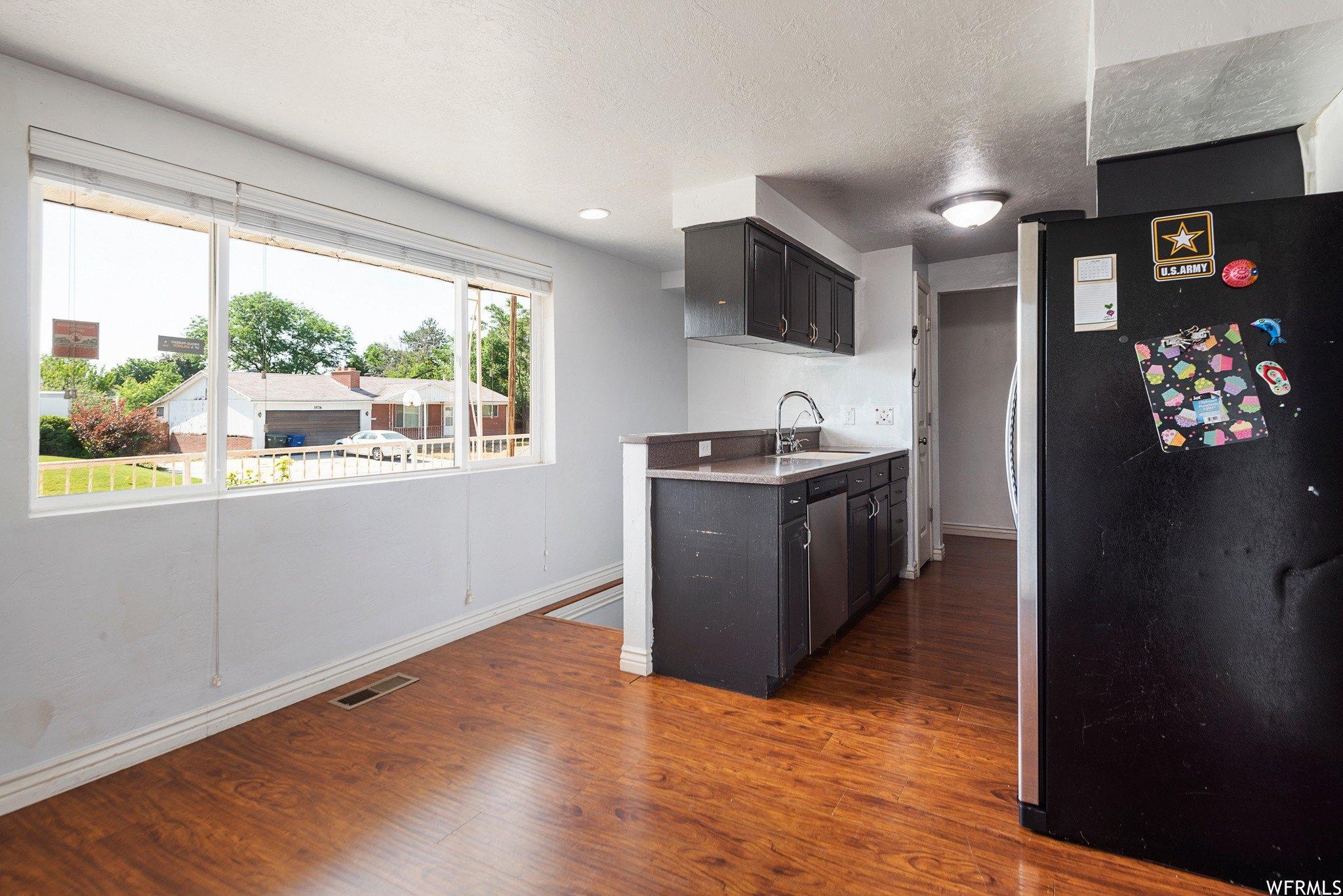 S Hawkeye St, West Valley City, UT 84120