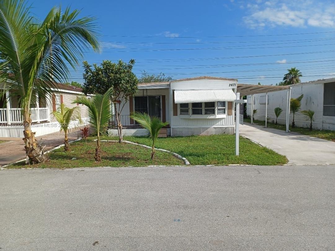 Sw 54th St, Fort Lauderdale, FL 33312
