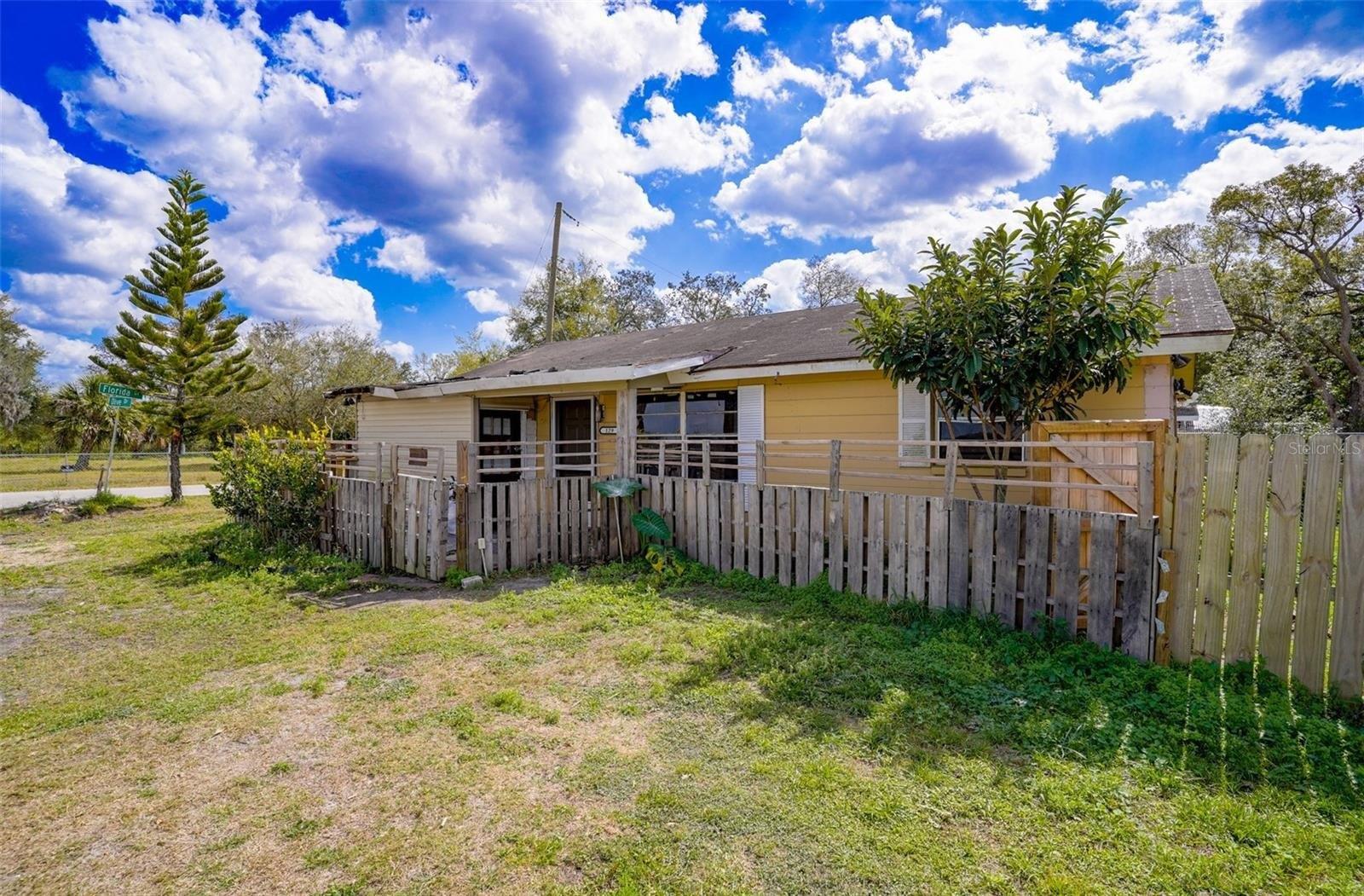 Florida Dr, Winter Haven, FL 33881