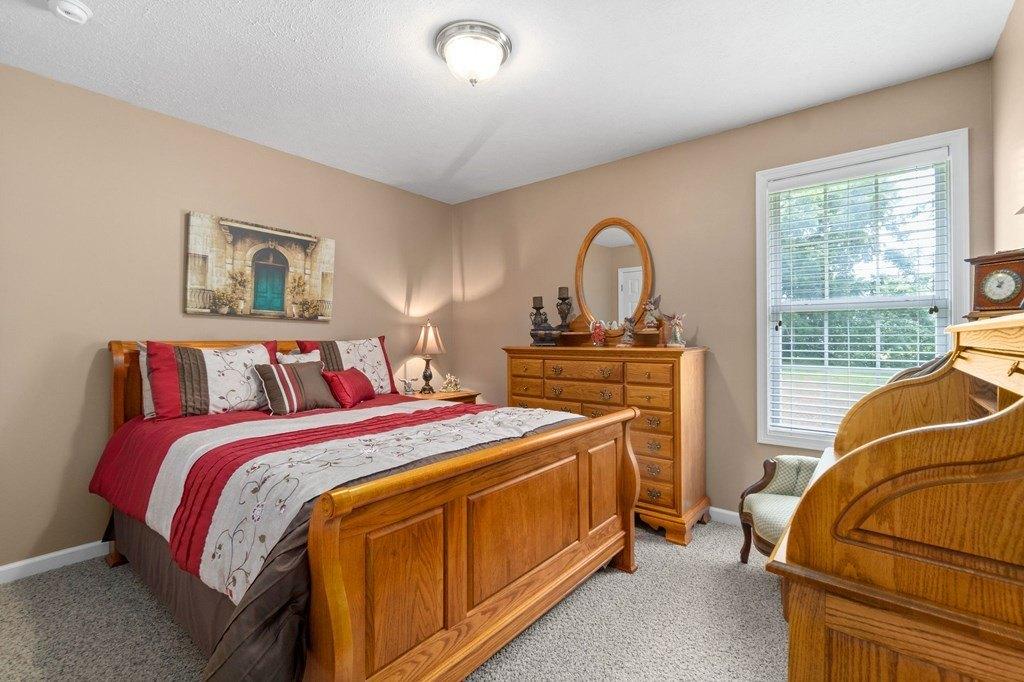 Sivley Rd, Hopkinsville, KY 42240