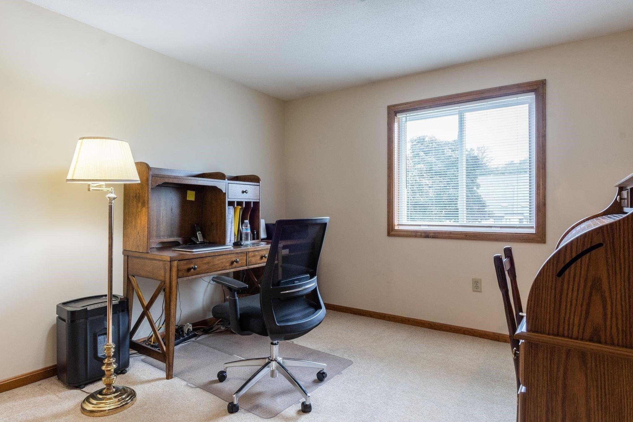 Stonebridge Dr, Nashua, NH 03063