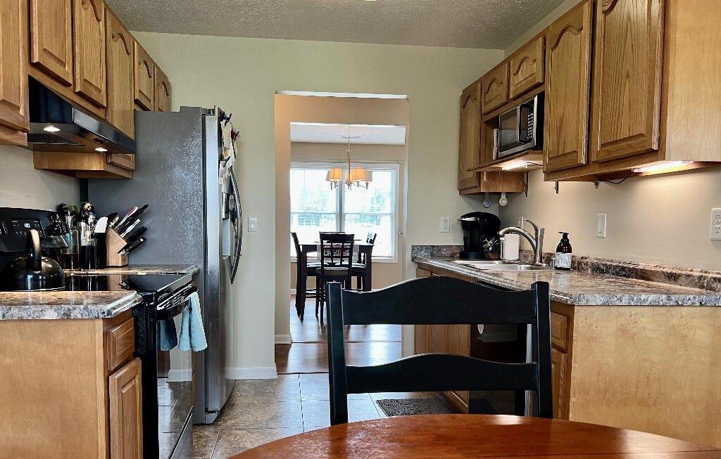 Brandon Ct, Berea, KY 40403