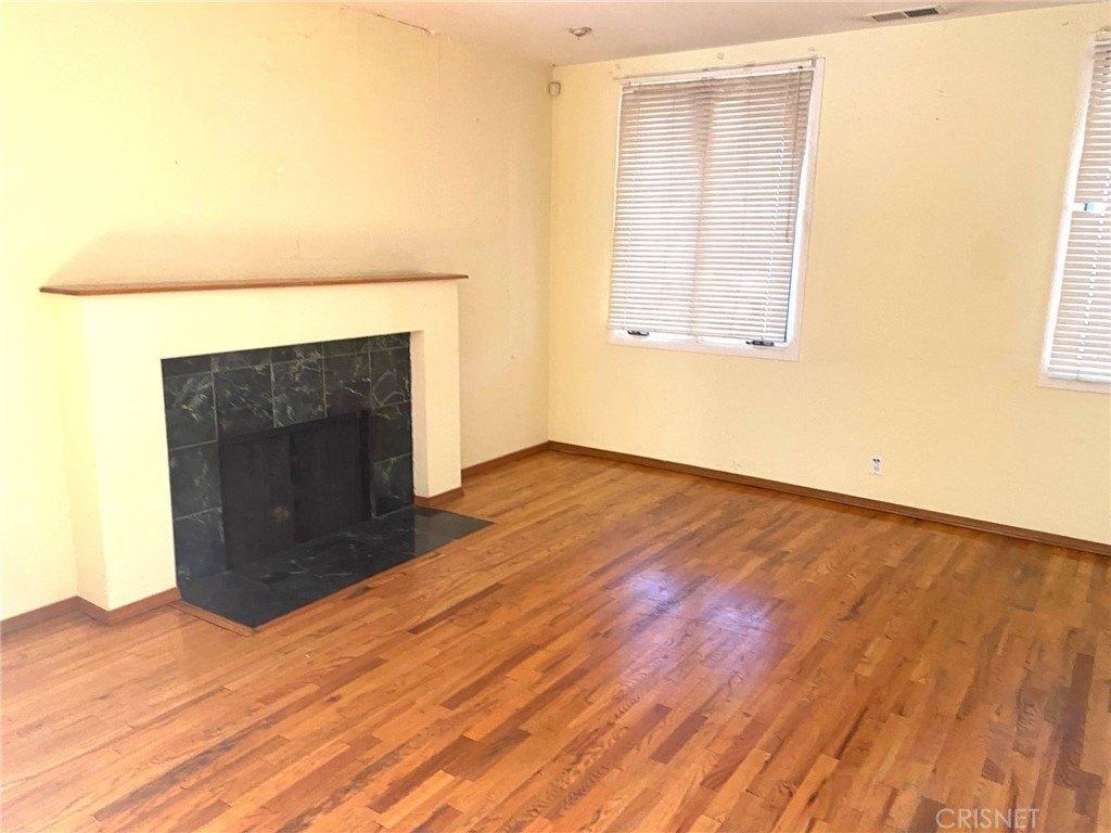 Irvine Ave, Studio City, CA 91604